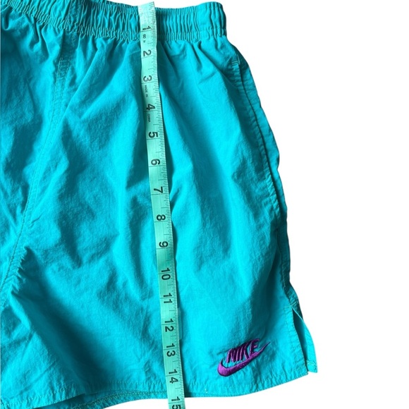 Nike women’s teal nylon short size medium. - Picture 3 of 5